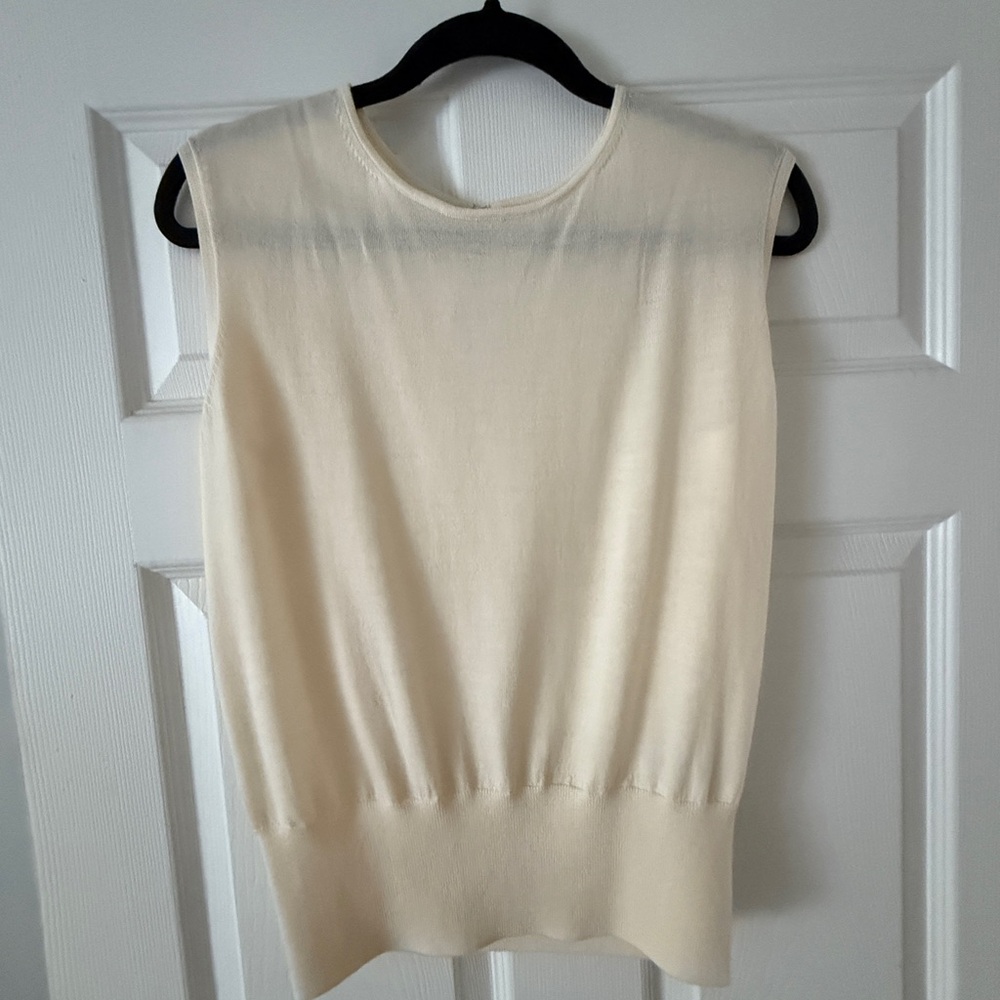 Banana Republic Cream Merino Wool Sweater Shell - Picture 3 of 6